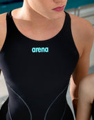 Arena-Powerskin-Impulso-008603-100-women-OB-SimplySwim-lifestyle