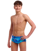 Funky -Trunks-FT-S015B-72071-PACE-RACER-SIDEWINDER-front-Simply-Swim