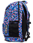 Funky Trunks-FY-G003N7200500-Warp-Tour_backpack-f-Simply-Swim-zips-side